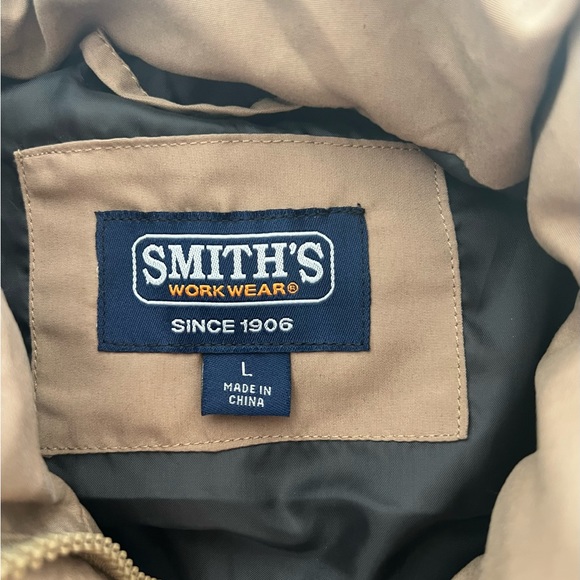 Smith’s Men’s Puffer Vest Tan Size Large - Picture 3 of 7